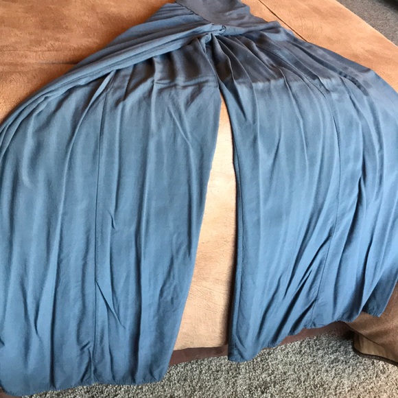 Wide Leg Pants - Picture 4 of 4